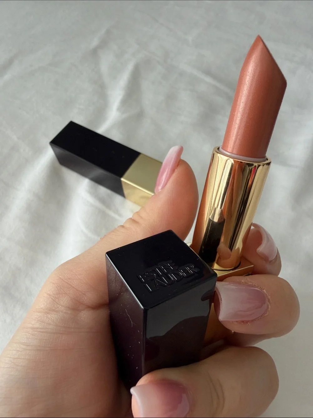 Estee Lauder color lipstick
